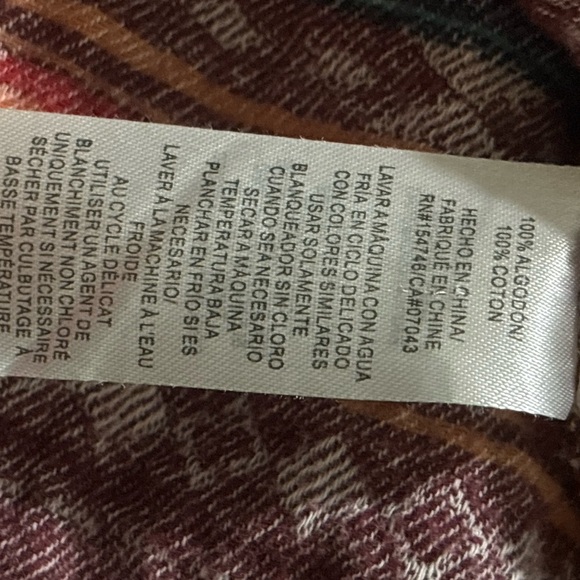 Multicolor Patterned Button-Up Shirt - Picture 7 of 7